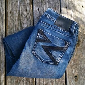 Foxy vintage dark wash women's jeans. Size 3. EUC